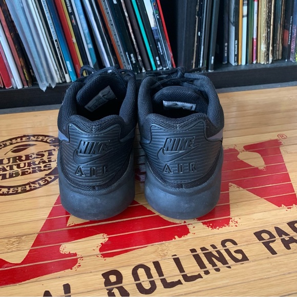 Nike Air Max Oketo ‘Throwback Future’ 8.5 - Picture 3 of 7